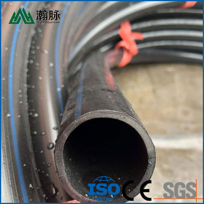 Các ống thoát nước HDPE có kích thước và màu sắc khác nhau
